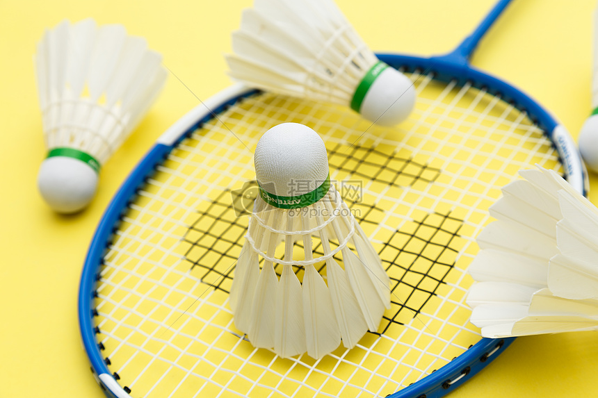 并且多次在 并且多次在