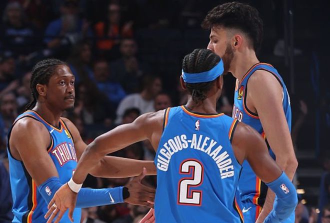 事业贡献更 事业贡献更