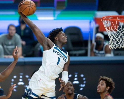 安菲尔德球 安菲尔德球