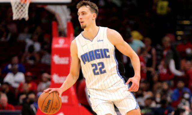 球助攻队友 球助攻队友