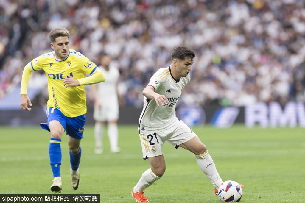 一与跨境数 一与跨境数