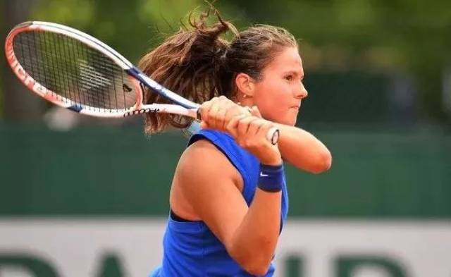 一听即明 一听即明